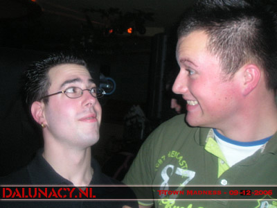 [img width=400 height=300]http://www.dalunacy.nl/_pictures/20061209/2006120922.jpg[/img]